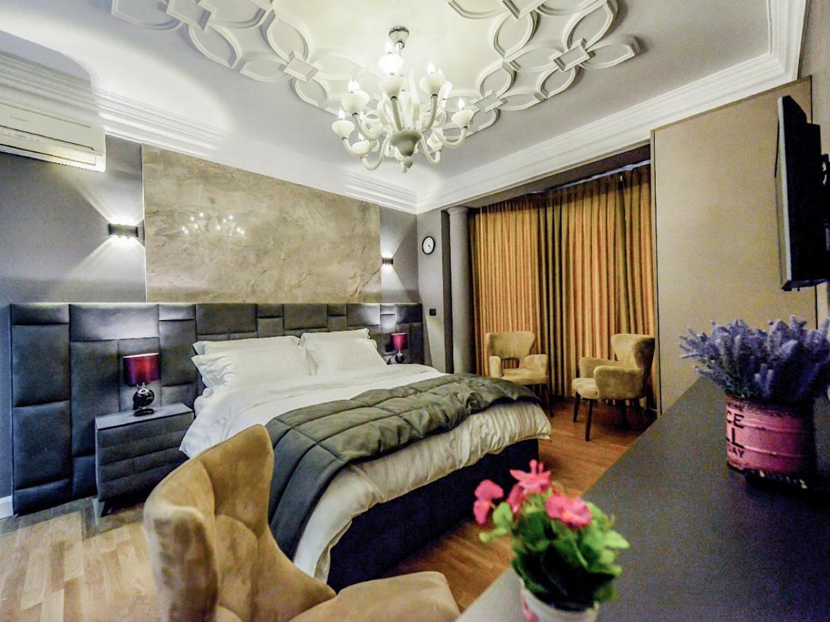 Hotel Vila Тирана Екстериор снимка